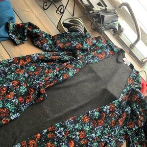 Lularoe Sarah size large bnwt
